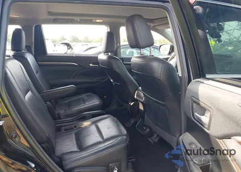 2016 Toyota Highlander Limited Platinum V6 из США, поврежденный, VIN 5TDDKRFH4GS228491